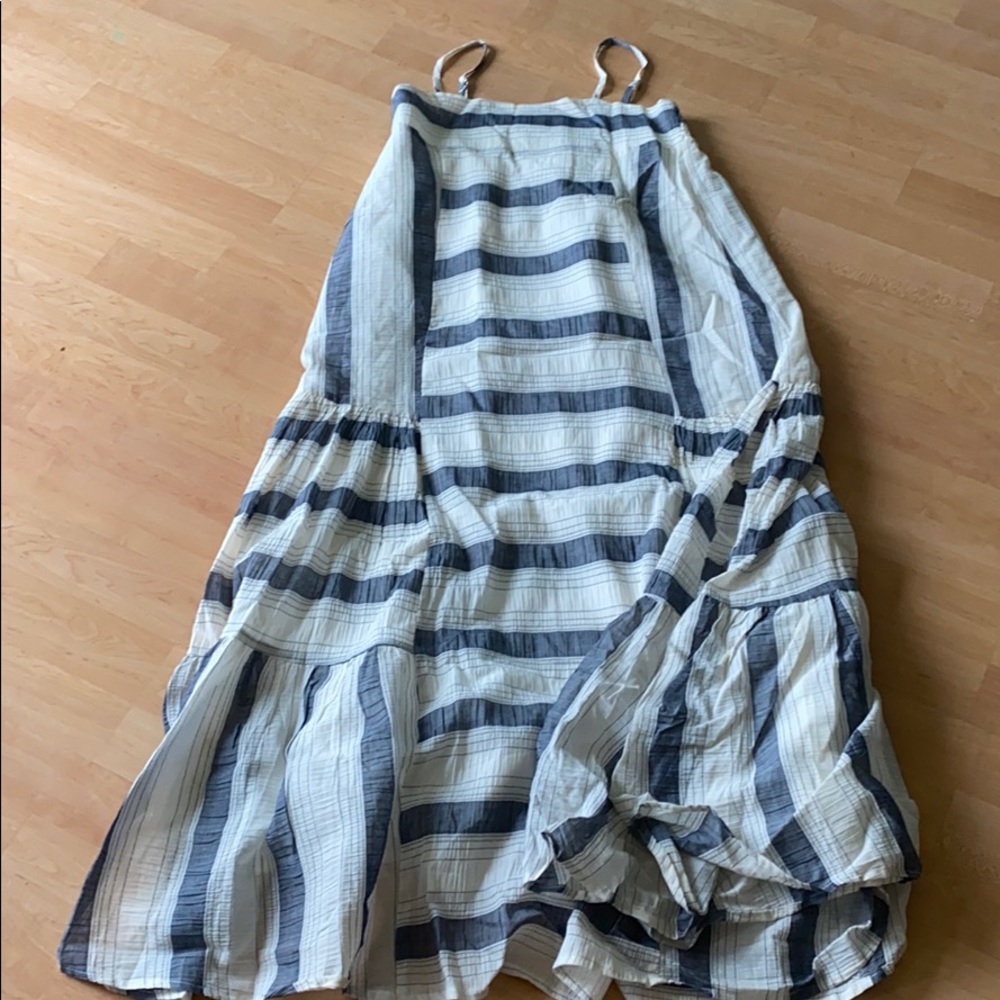 Women’s Carly Jean dress